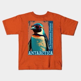 Antarctica Cute Penguin with Glasses Antarctic Science Kids T-Shirt